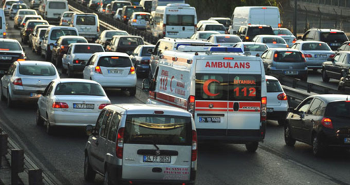 Ambulansa Yol Vermeyene Ceza Geliyor