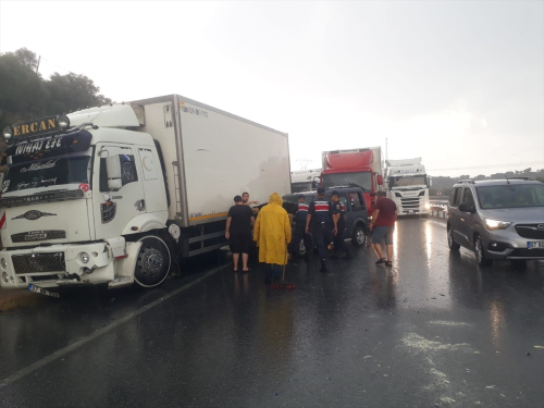 Aydn'da ya nedeniyle trafik kazas: 8 yaral